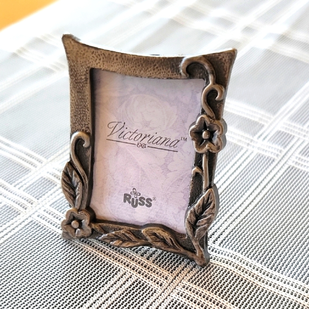 Russ Victoriana Silver Pewter Mini Photo Frame